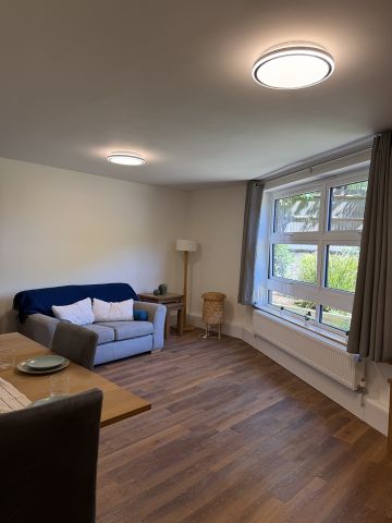 1 Bed Flat, Akenside Road, NW3 - Photo 2