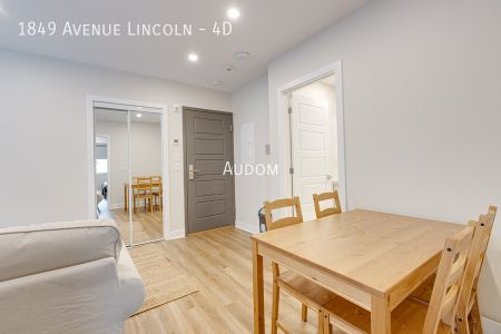 1849 Avenue Lincoln - 4D - Photo 2