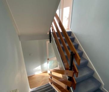 Room in a Shared Flat, Coppock Close, SW11 - Photo 1