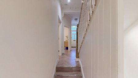 4 bedroom terraced house to rent - Photo 5