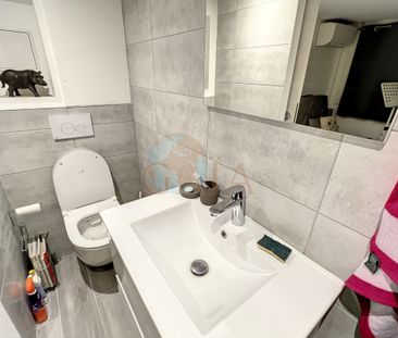 CANNES PALM BEACH BEAU STUDIO A LOUER EN MEUBLE EXCELLENT ET - Photo 1