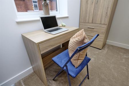 Studio to rent - Photo 2