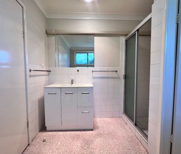 South Tamworth Unit - Photo 6