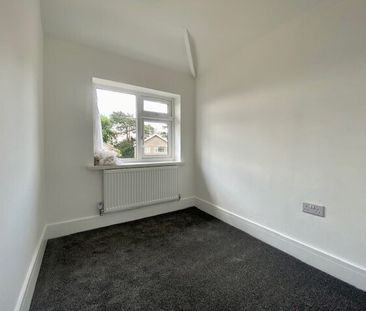 Oakwood Avenue, Penylan, CARDIFF - Photo 5