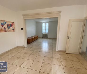 Location Maison 4 pièces 98m² LE MANS 72000 - Photo 2