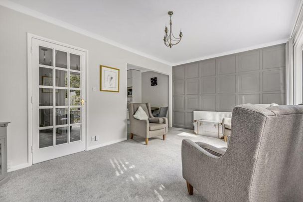 3 bedroom terraced house to rent - Photo 1