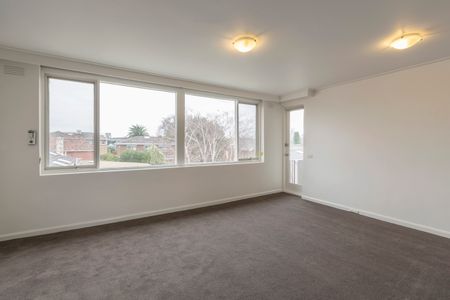 4/306 Glen Eira Road, Elsternwick VIC 3185 - Apartment For Rent | Domain - Photo 3