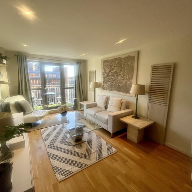 2 bedroom apartment to rent - Photo 1