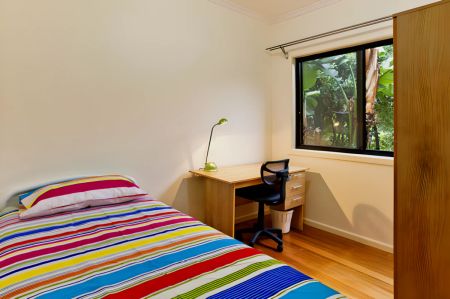 PLH4 Small - Photo 2