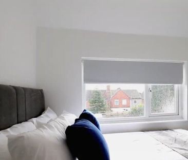 Ringwood Crescent, Southmead - Photo 4