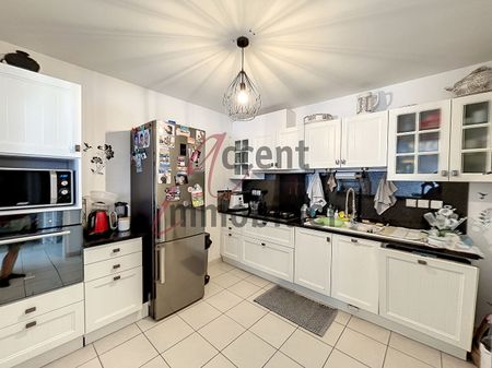 Chateaurenard : Appartement T3 avec garage et parking, - Photo 4