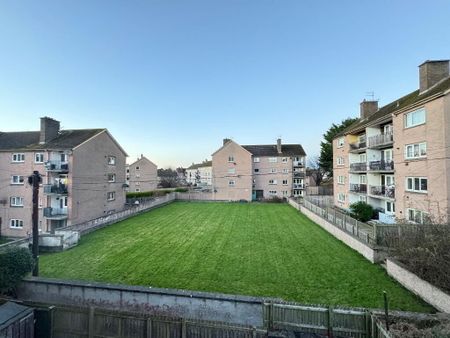 11 Alan Breck Gardens, Drum Brae, EH4 7JB, Edinburgh - Photo 2