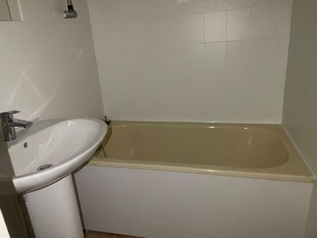 Location Appartement 2 pièces 38m² ST HERBLAIN 44800 - Photo 3