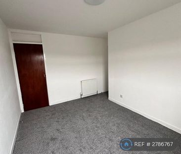 3 bedroom end of terrace house to rent - Photo 6