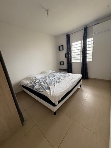 Location Appartement 3 pièces 85m² REMIRE MONTJOLY 97354 - Photo 4