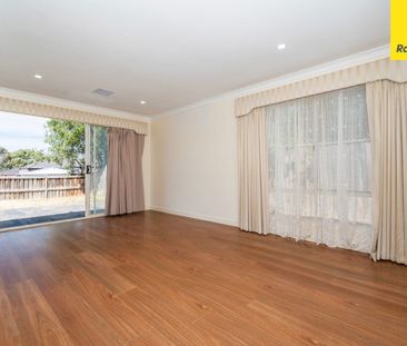 Spacious 4-Bedroom Family Home in Convenient Brookfield Location - Photo 2