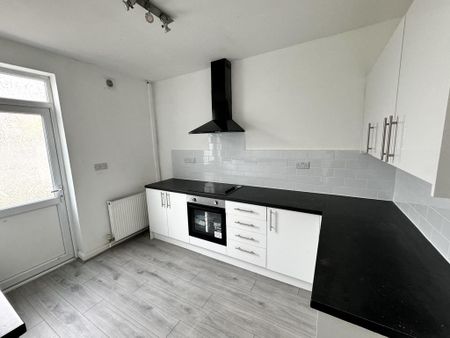 3 bedroom house to rent - Photo 3