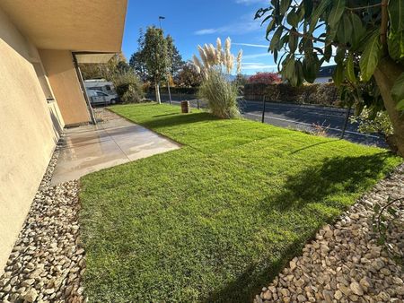 LUTRY - APPARTEMENT D'EXCEPTION AVEC VUE SUR LE LAC ET LES ALPES - Photo 3