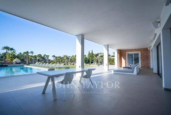 Luxury Villa for rent in Cap Martinet, Spain