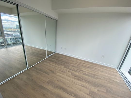 For Lease - 158 Front Street Unit# 1811, Toronto, Ontario - Photo 1