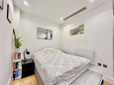 Studio to rent - Photo 4