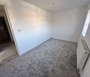 Holborn Place, Bulwell, Nottingham, Nottinghamshire, NG6 - Photo 3