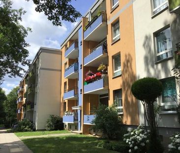 Endlich Zuhause: weitläufige 3-Zimmer-Wohnung mit 2 Balkonen! - Photo 1