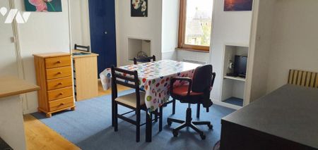 Loue STUDIO meublé en centre ville - Photo 2