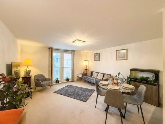 2 bedroom apartment to rent - Photo 1