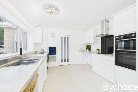 2 bedroom bungalow to rent - Photo 4