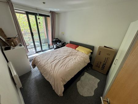 1 bedroom flat to rent - Photo 3