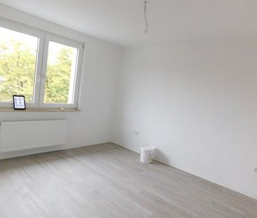 Mitten drin statt nur dabei: zentrale 2-Zimmer-Wohnung - Foto 1