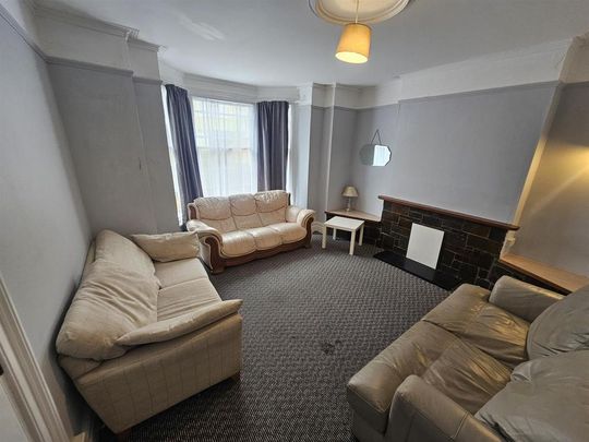 7 bedroom house to rent - Photo 1