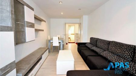 Piso de alquiler en Calle Ruiz Zorrilla, Castilla - Hermida - Foto 2