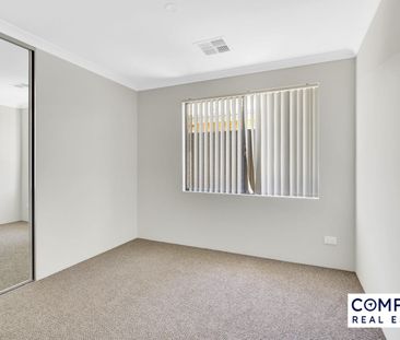 Another Amazing opportunity For Rent: 11B Prismatic Drive, Baldivis... - Photo 1