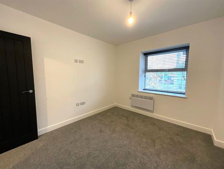 The Old Court House - Photo 4