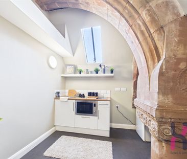 1-bed studio to let in Liverpool - Photo 4