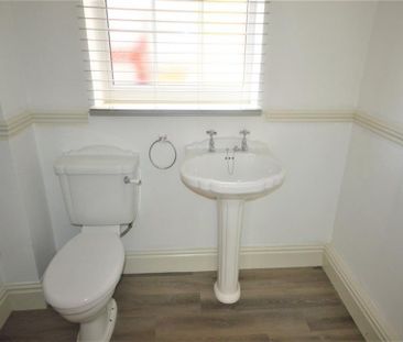 3 Bedroom Semi Detached To Let - Photo 2