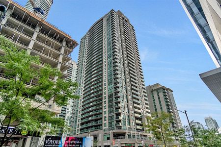For Lease - 30 Grand Trunk Crescent Unit# 3211, Toronto, Ontario - Photo 4