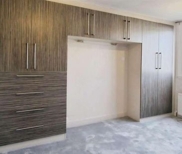 Richmondfield Avenue, Barwick In Elmet, Leeds, LS15 - Photo 6