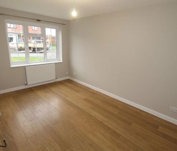 2 bedroom semi-detached house to rent - Photo 6