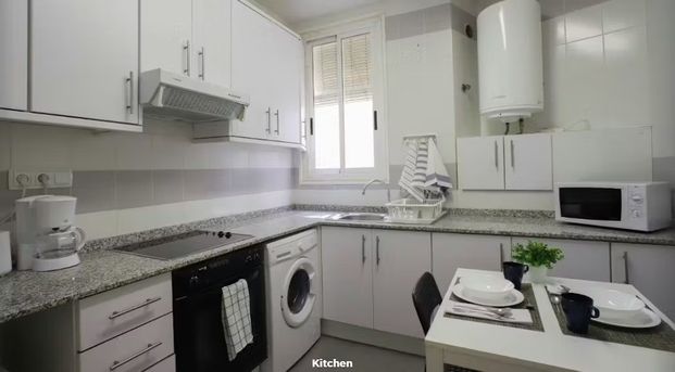 Avenida del Reino de Valencia, Valencia, Valencian Community 46005 - Photo 1