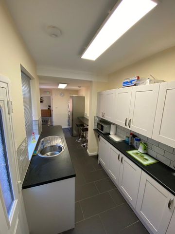 109 Storer Road - Brand New 4 Double Rooms & 2 BathroomsLoughborough - Photo 4