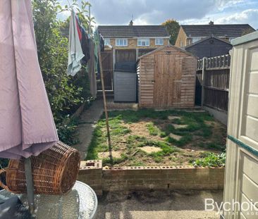 3 bedroom terraced house to rent - Photo 3