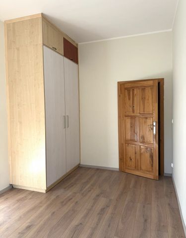 Głogowska 43a, 2 niezależne pokoje, od zaraz 55 m² - Zdjęcie 2