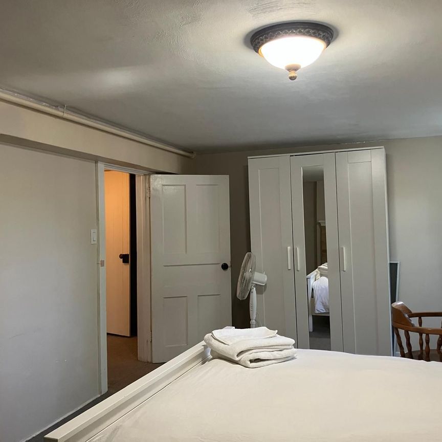 For Lease - 29 Highbourne Road, Toronto, Ontario - Photo 1