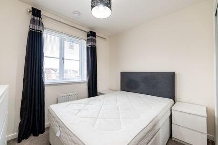 2 bedroom terraced house to rent - Photo 4