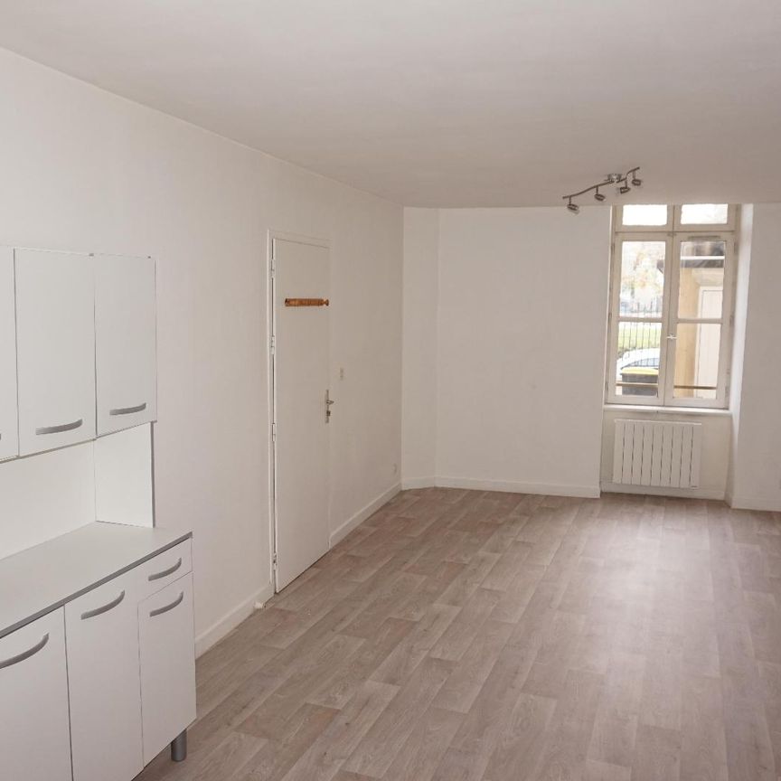 Location Appartement 2 pièces 39m² LAVAL 53000 - Photo 1