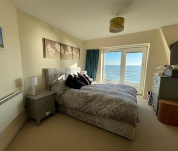 2 bedroom penthouse to rent - Photo 4