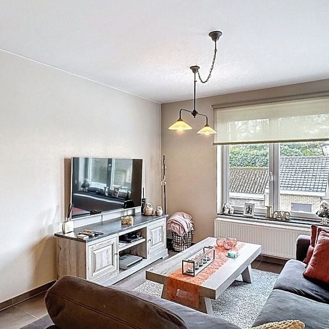 Appartement te huur in Roeselare voor € 775 met 2 slaapkamers - Foto 1